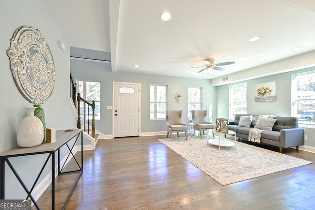 Building Photo - 1794 Tiger Flowers Dr NW