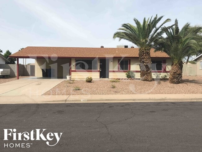 Building Photo - 1444 N Ananea