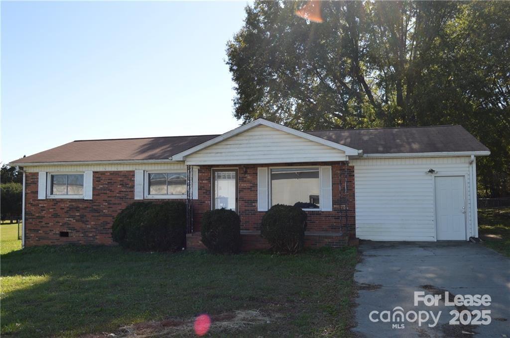 Primary Photo - 2210 Salisbury Hwy