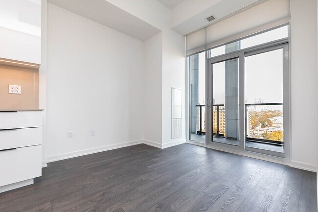 Building Photo - 50 Power St