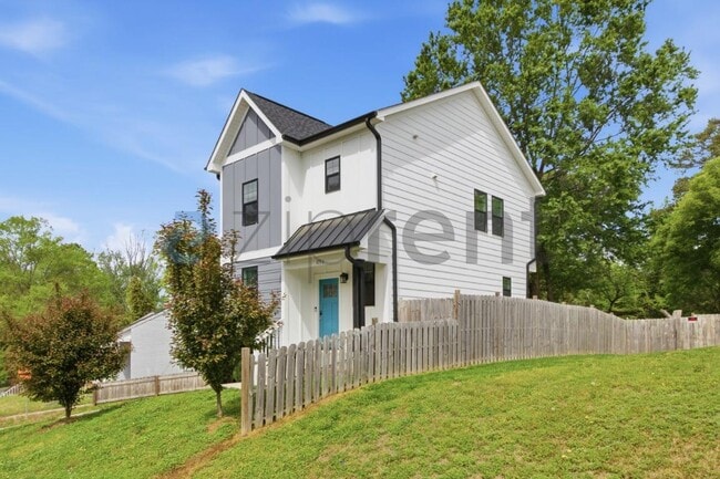 Foto del edificio - 413A Cecil St