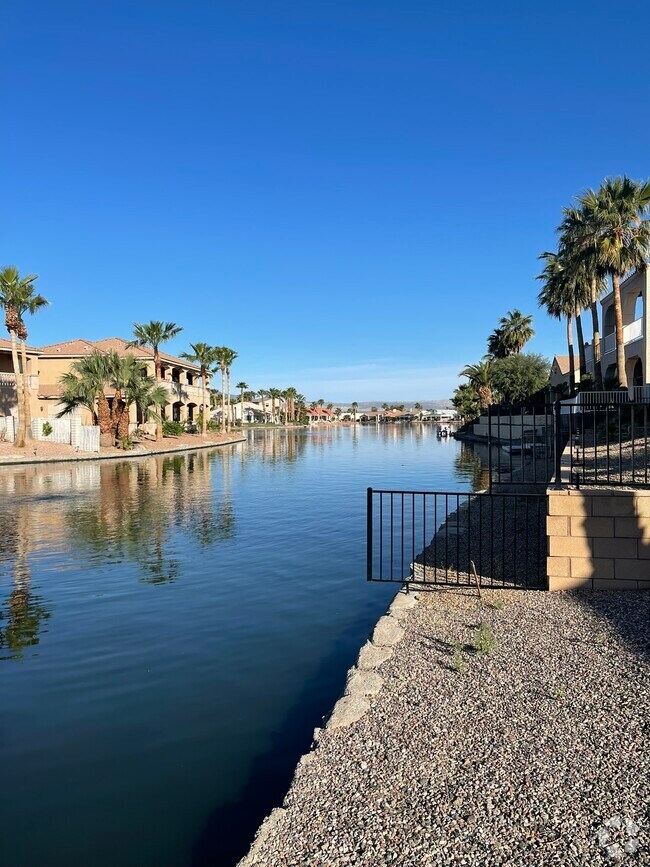 Best Luxury Los Lagos Apartments for Rent Fort Mohave, AZ 1 Rentals