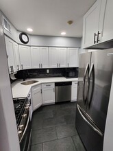Building Photo - 49 Fairview Cir