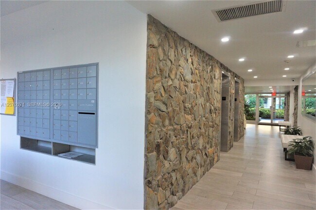 Foto del edificio - 210 Seaview Dr