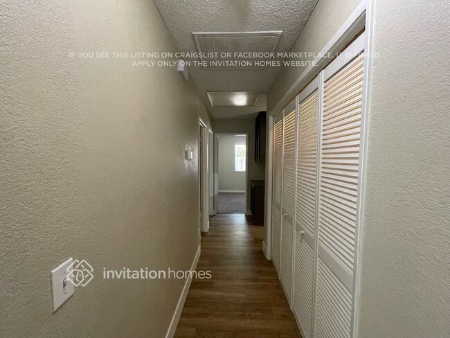 Foto del edificio - 4913 Adorn Ct