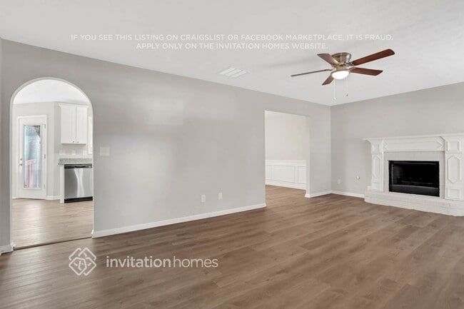 Foto del edificio - 4150 Hillsborough Dr SW