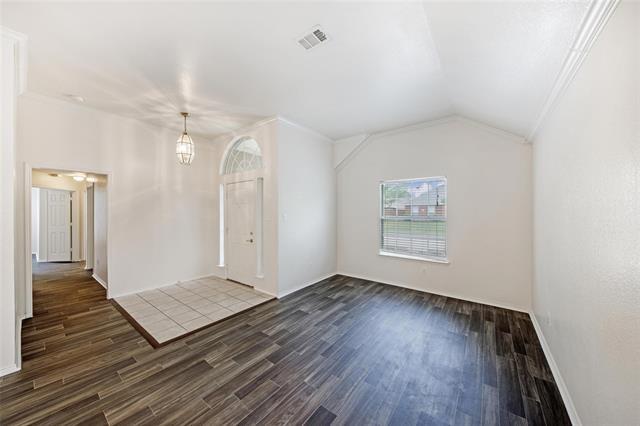 Building Photo - 5840 Legend Ln