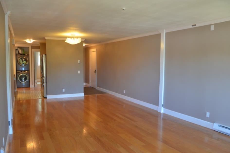 Living Room - 4008 Farm Hill Blvd