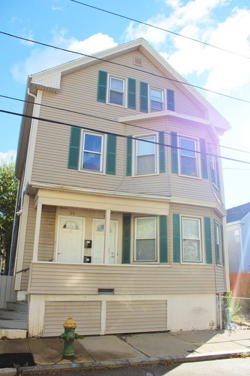 23 Osborn St, Providence, RI 02908 Townhome Rentals in Providence RI