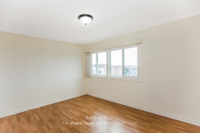 Building Photo - 443 John Daly Blvd