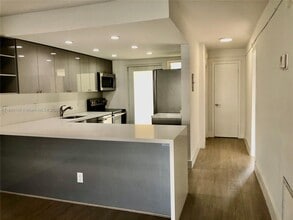 Building Photo - 200 Galen Dr