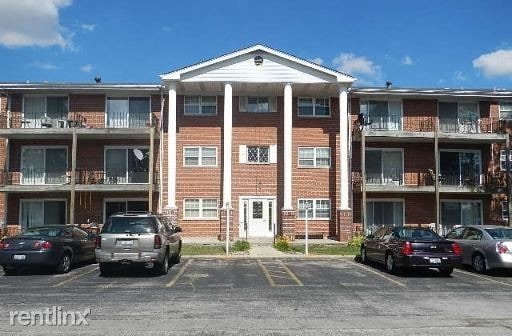 Primary Photo - 6115 W 94th St