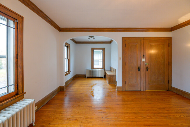 Building Photo - 3633 Blaisdell Ave