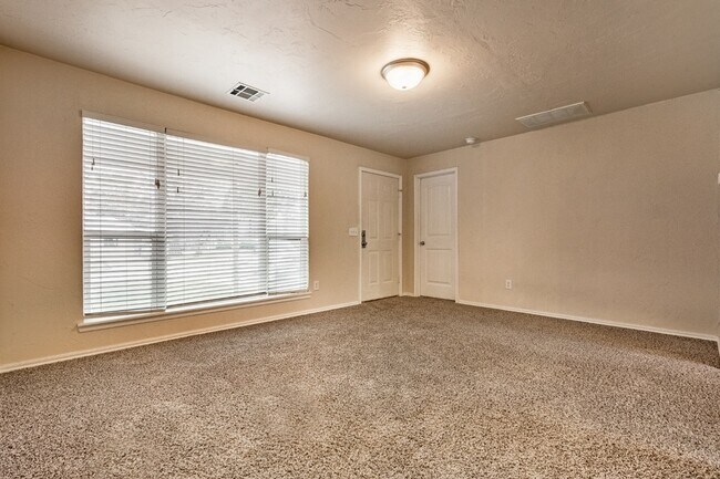 Photo - 3745 NW 33rd St House