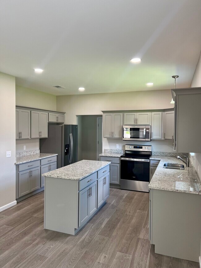 Foto del edificio - 177 Ridge Ln