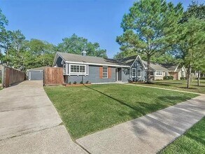 Building Photo - 1907 Briarcreek Blvd