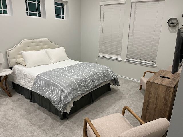 Completamente amueblado - 9312 Apogee Blvd