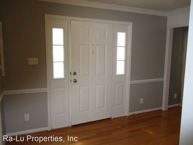 Foto del edificio - 4 br, 2.5 bath House - 1502 Fox Hollow Rd