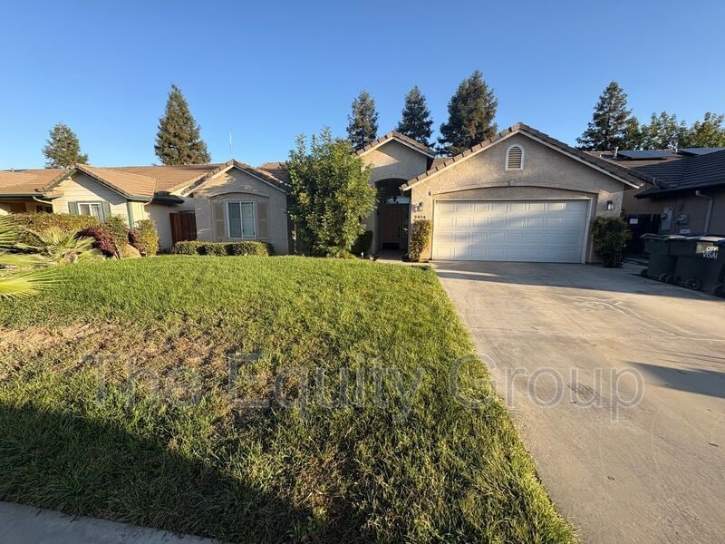 Foto principal - 2424 E Beech Ave