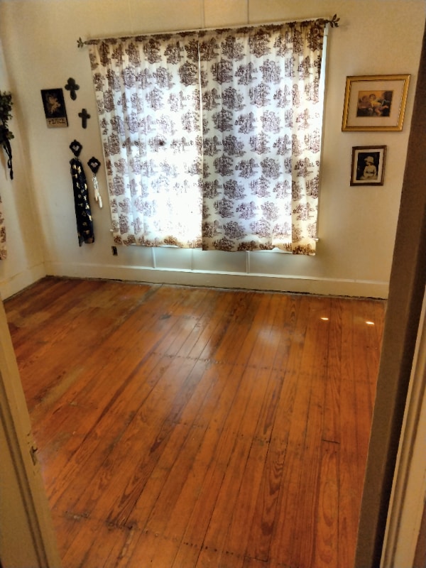 Primary Photo - 511 S Water Ave