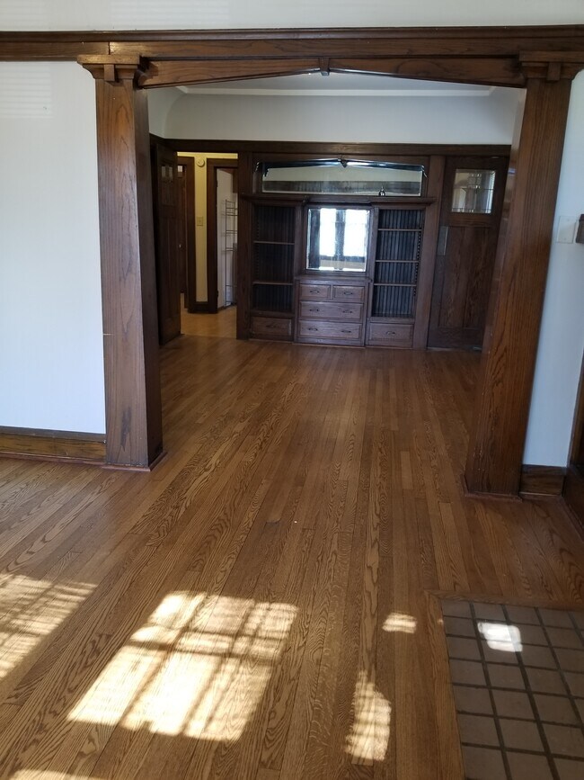 Dining Room - 2775 N 50th St