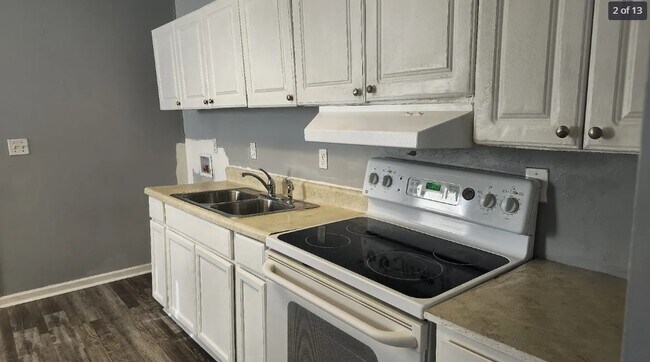 Foto del edificio - 143 Latimer Rd