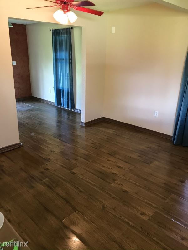 Foto del edificio - 5 br, 2 bath House - 62 Delphia Dr