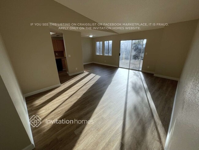 Building Photo - 7840 1st Draw Way