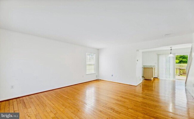 Foto del edificio - 3645 Dahlgren Pl