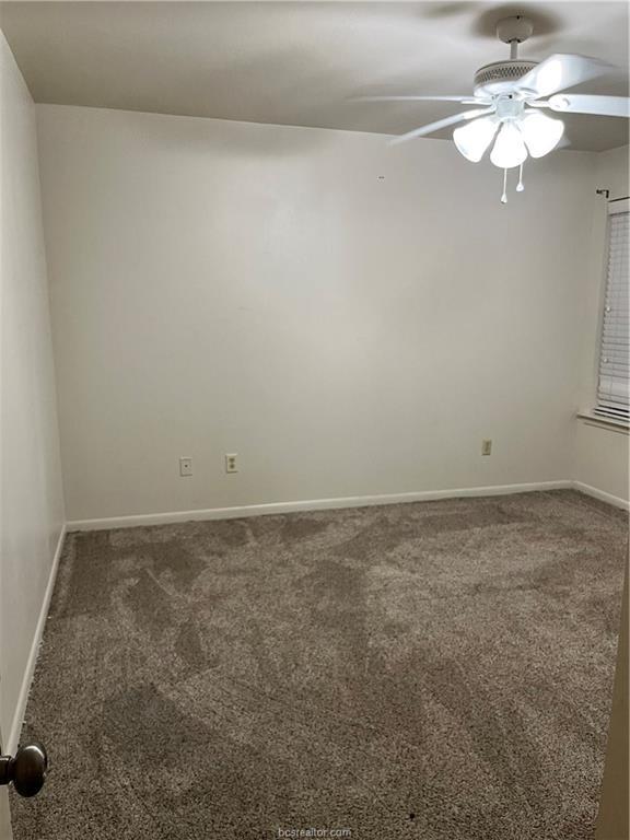 Foto del edificio - 905 Balcones Dr