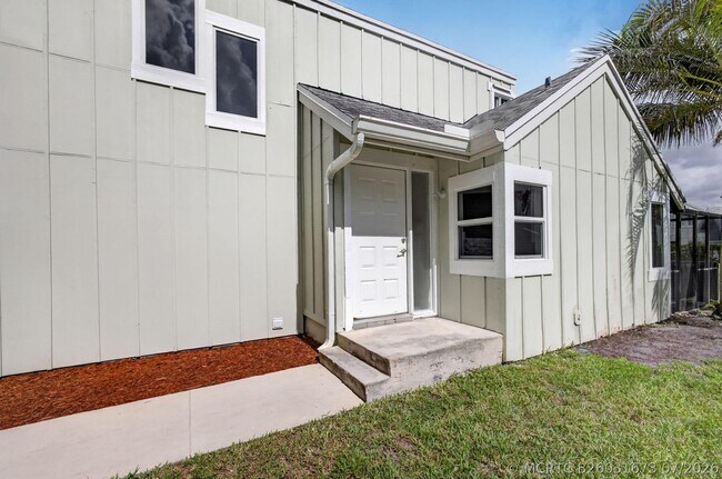 Building Photo - 6391 Riverwalk Ln
