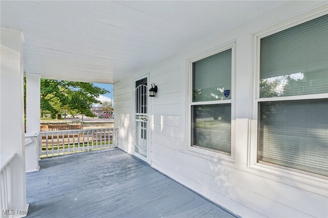 Photo - 1469 S Noble Rd House