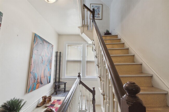 Foto del edificio - 91 Fletcher Ave
