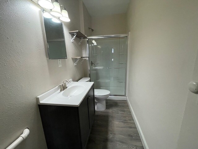 Primary Photo - 115 5th Ave W
