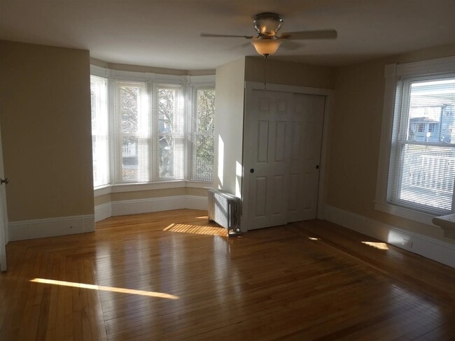 Living Space - 717 Pine St