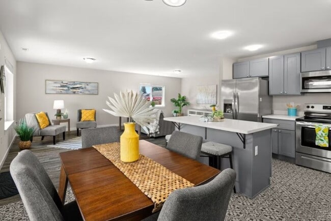 Building Photo - 6638 S Warner St