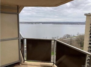 Building Photo - 17-85-85 215th St