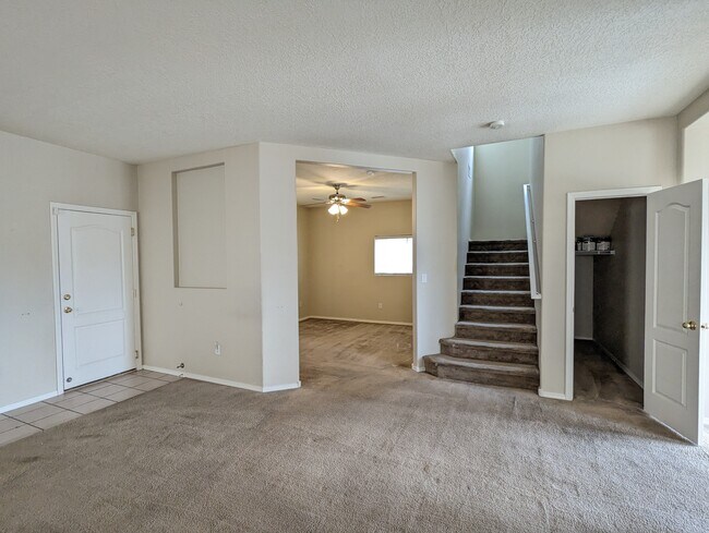Building Photo - 3616 Clear Creek Rd