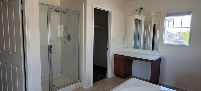 Building Photo - 28964 Evening Passage Dr