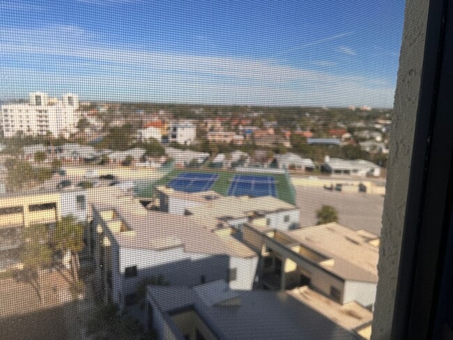 Foto del edificio - 700 Golden Beach Blvd
