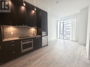 Building Photo - 470 Front St W