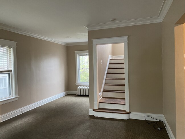 Foto del edificio - 619 N 17th Ave E