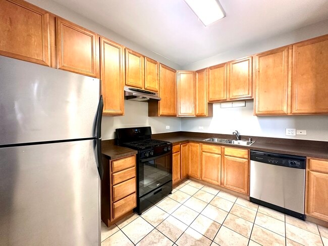 Foto del edificio - 5439 N Broadway