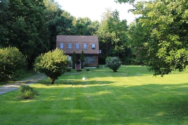 Primary Photo - 102 Plate Rd