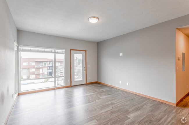 2BR, 1BA - 1,052 SF - Jake at Indian Trail