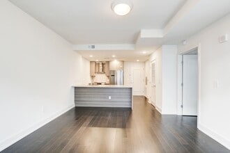 Building Photo - 201 Marin Blvd