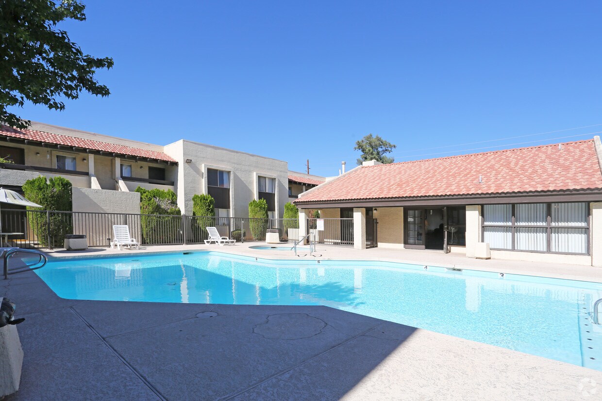 Monte Vista Apartments Alquileres en Glendale, AZ