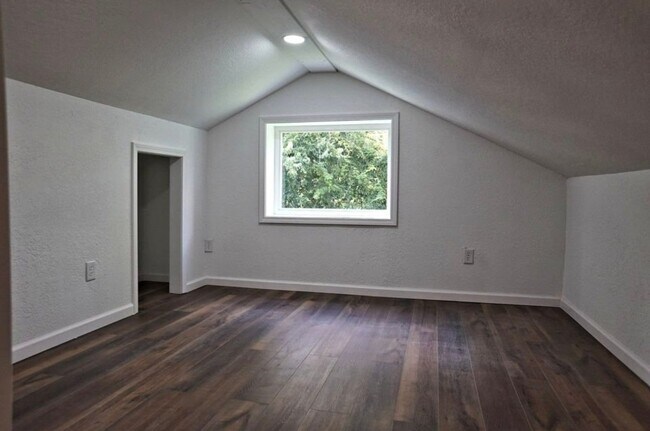 Foto del edificio - 1254 Rhyne Camp Rd