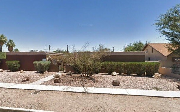 Primary Photo - 6727 N 61st Ave