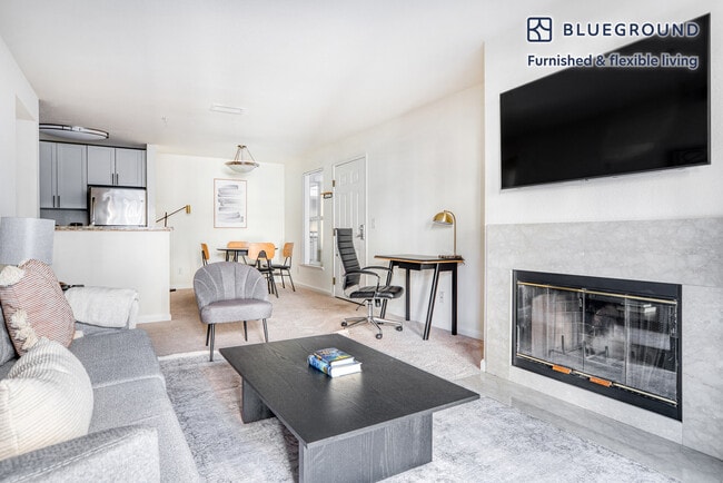 Foto del edificio - 1220 N Fair Oaks Ave